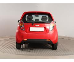 Chevrolet Spark 1.0 16V 50kW - 6