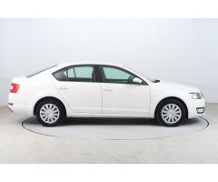 Škoda Octavia 1.6 TDI 81kW - 8