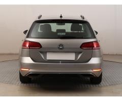 Volkswagen Golf 2.0 TDI 110kW - 6