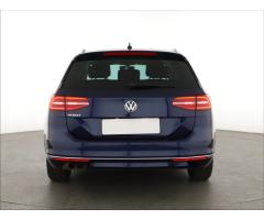 Volkswagen Passat 2.0 TDI 140kW - 6