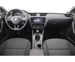 Škoda Octavia 1.6 TDI 85kW - 9