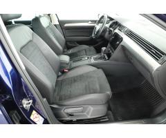 Volkswagen Passat 2.0 TDI 140kW - 10