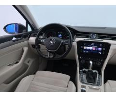 Volkswagen Passat 2.0 TDI 110kW - 9