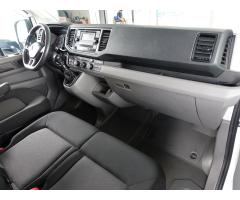 Volkswagen Crafter 2.0 TDI 103kW - 11