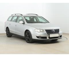 VW Passat 2,0Tdi DSG 140kW Elegance Variant 1 MAJ ČR