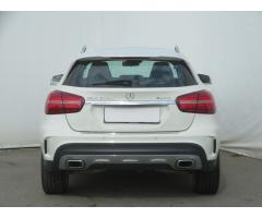 Mercedes-Benz GLA GLA 200d 4MATIC 100kW - 6