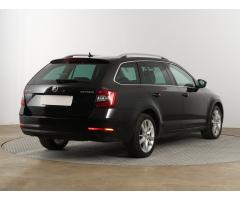 Škoda Octavia 2.0 TDI 110kW - 7