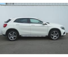 Mercedes-Benz GLA GLA 200d 4MATIC 100kW - 8