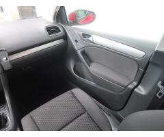 Volkswagen Golf 2.0 TDI 81kW - 11