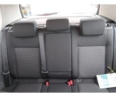 Volkswagen Golf 2.0 TDI 81kW - 14