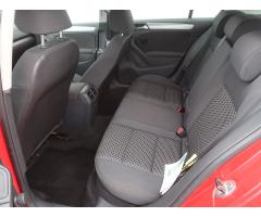 Volkswagen Golf 2.0 TDI 81kW - 15