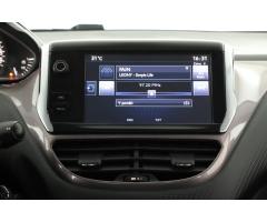 Peugeot 2008 1.2 PureTech 60kW - 16