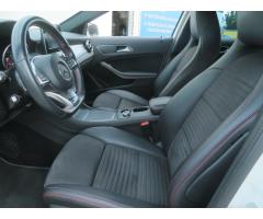 Mercedes-Benz GLA GLA 200d 4MATIC 100kW - 16