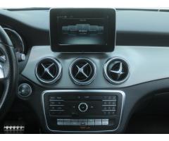 Mercedes-Benz GLA GLA 200d 4MATIC 100kW - 18