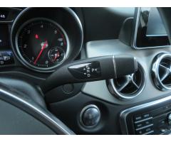 Mercedes-Benz GLA GLA 200d 4MATIC 100kW - 19