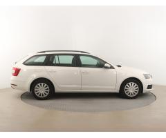 Škoda Octavia 1.6 TDI 85kW - 8