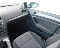 Volkswagen Golf 1.6 TDI 81kW - 11