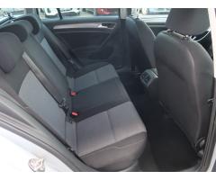 Volkswagen Golf 1.6 TDI 81kW - 13