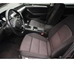 Volkswagen Passat 2.0 TDI 110kW - 16