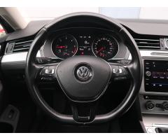 Volkswagen Passat 2.0 TDI 110kW - 21