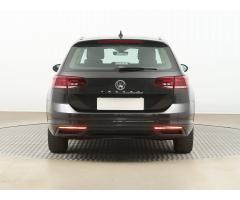 Volkswagen Passat 1.6 TDI 88kW - 6