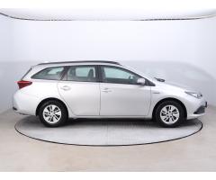 Toyota Auris Hybrid 100kW - 8