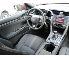 Honda Civic 1.0 VTEC Turbo 93kW - 9