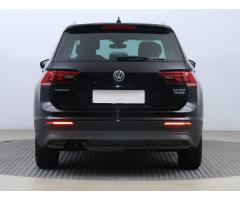 Volkswagen Tiguan 2.0 TDI 110kW - 6