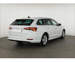 Škoda Octavia 2.0 TDI 85kW - 7