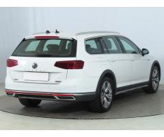 Volkswagen Passat 2.0 TDI 140kW - 7