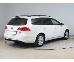 Volkswagen Passat 1.6 TDI 77kW - 7