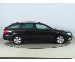 Škoda Superb 2.0 TDI 103kW - 8