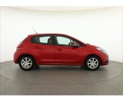 Peugeot 208 1.2 PureTech 61kW - 8