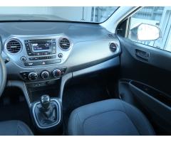 Hyundai i10 1.0 49kW - 11