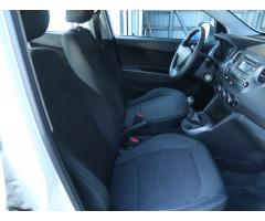 Hyundai i10 1.0 49kW - 12