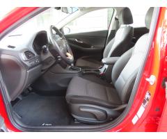 Hyundai i30 1.6 CRDi 85kW - 16