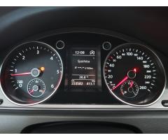 Volkswagen Passat 1.6 TDI 77kW - 17