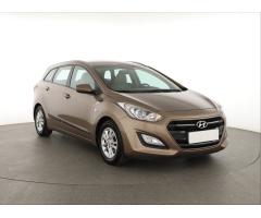 Hyundai i30 1.6 MPI 88kW - 1