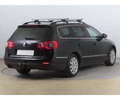 Volkswagen Passat 2.0 TDI 103kW - 7