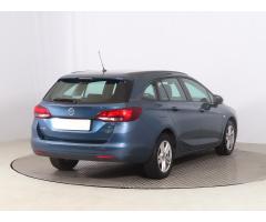 Opel Astra 1.6 CDTI 81kW - 7