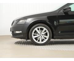 Škoda Octavia 2.0 TDI 110kW - 9