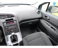 Peugeot 5008 1.6 HDi 84kW - 11