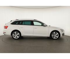 Škoda Superb 2.0 TDI 140kW - 8