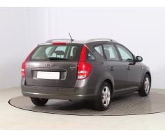 Kia Cee`d 1.6 CVVT 92kW - 7