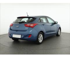 Hyundai i30 1.6 CRDi 81kW - 7