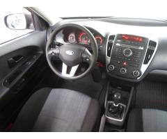 Kia Cee`d 1.6 CVVT 92kW - 9