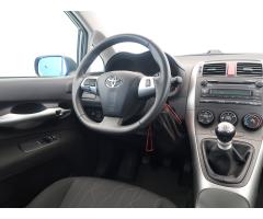 Toyota Auris 1.3 Dual VVT-i 73kW - 9