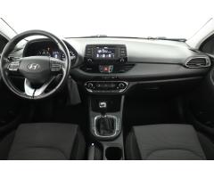 Hyundai i30 1.6 CRDi 81kW - 9