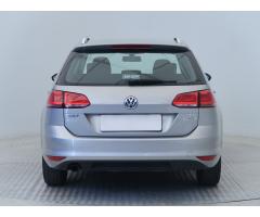 Volkswagen Golf 1.2 TSI 81kW - 6