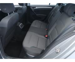 Volkswagen Golf 1.2 TSI 81kW - 15